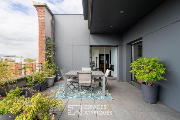 Loft avec terrasse dans une ancienne usine textile