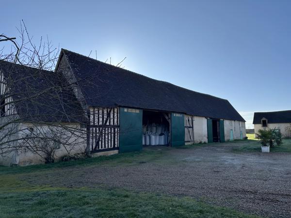 Champigny-la-Futelaye (27220) Maison et batiments