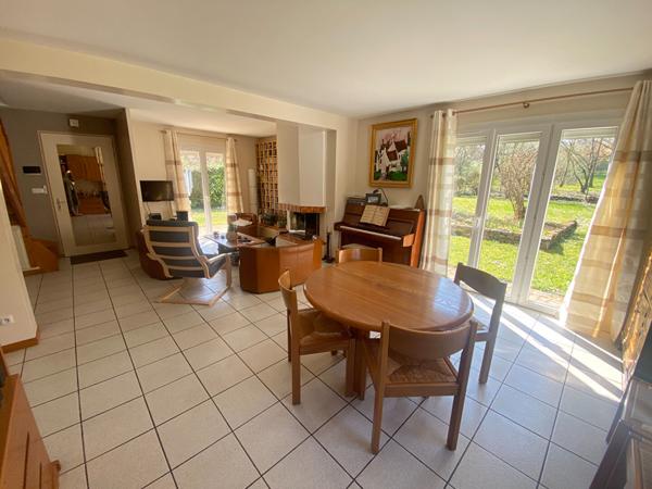 Maison Talant 7 pièce(s) 145 m2 + piscine et garage