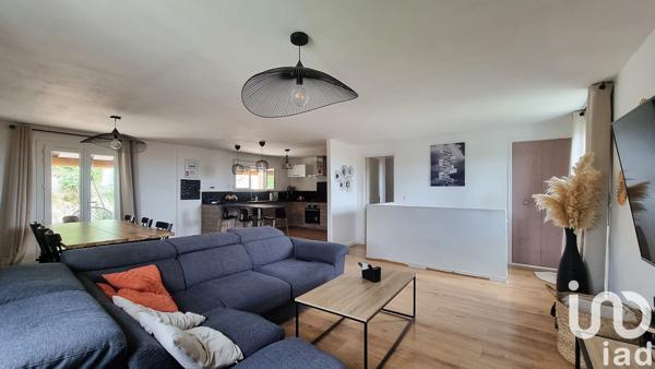 Maison 5 pièces de 128 m² à Châteaurenard (13160)
