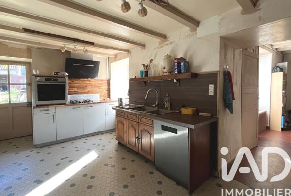 Maison à vendre 7 pièces 203 m² Quinçay