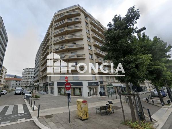 Location Appartement 3 pièces 67.31 m² - 42 BOULEVARD MARECHAL FOCH Grenoble 38000