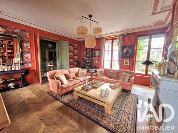 Maison à vendre 12 pièces 199 m² Forges-les-Eaux