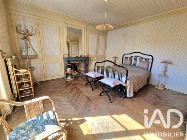 Maison à vendre 12 pièces 199 m² Forges-les-Eaux