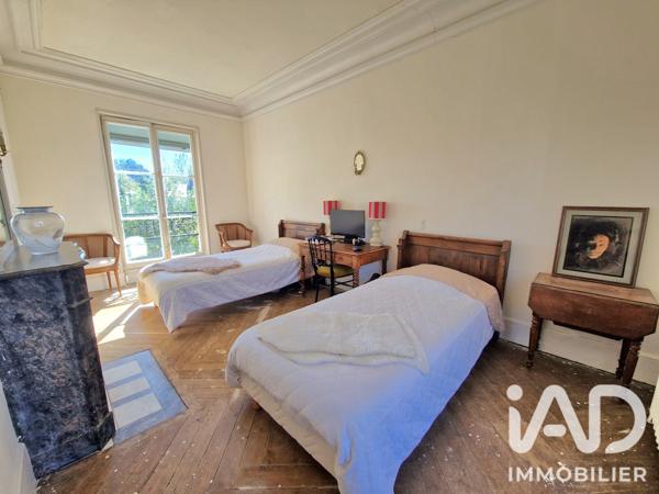 Maison à vendre 12 pièces 199 m² Forges-les-Eaux