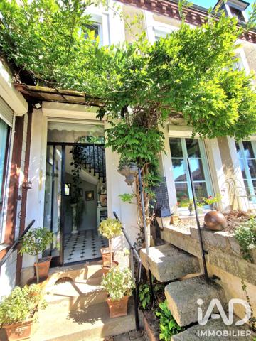 Maison à vendre 12 pièces 199 m² Forges-les-Eaux