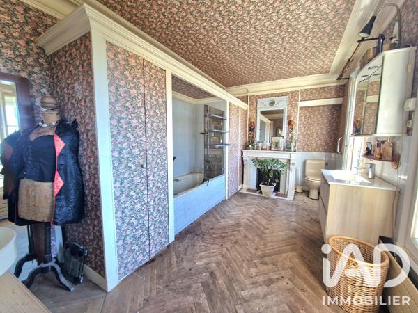 Maison à vendre 12 pièces 199 m² Forges-les-Eaux