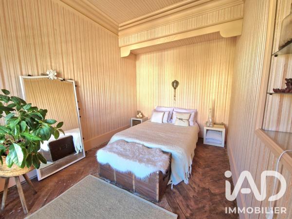 Maison à vendre 12 pièces 199 m² Forges-les-Eaux