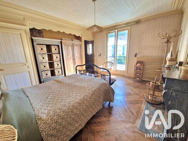 Maison à vendre 12 pièces 199 m² Forges-les-Eaux
