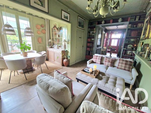 Maison à vendre 12 pièces 199 m² Forges-les-Eaux