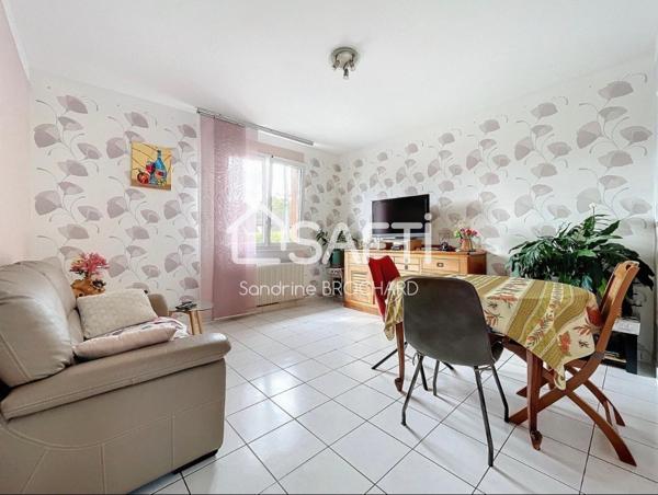 Appartement avec terrasse.