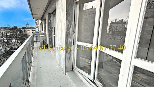 Appartement rénové lumineux et peu énergivore de 3 pièces de 66 m2 à LE MANS quartier Hyper centre / République