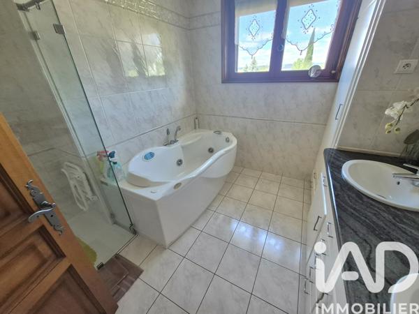 Maison à vendre 7 pièces 155,55 m² Aiguefonde