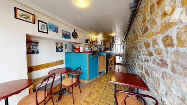 FONDS DE COMMERCE DE BAR - LES PIEUX