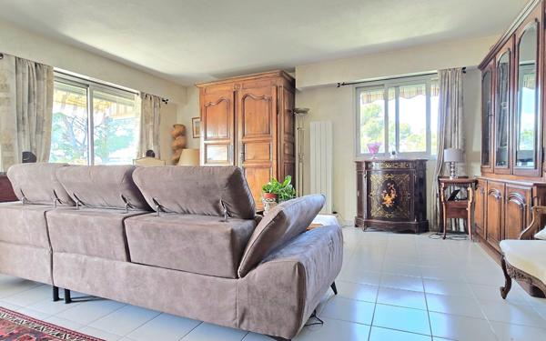 Appartement à vendre    3 pièces • 79,52 m2 Le Cannet