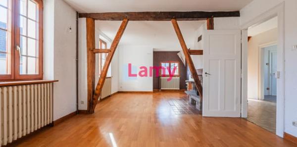 Maison 7 pièces de 135m² sur un terrain de 9,50 ares