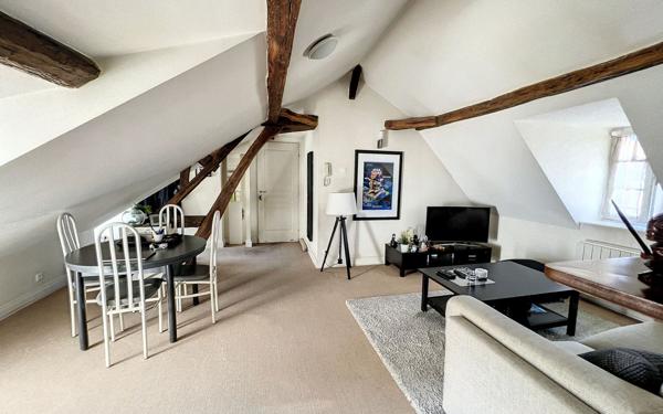 Appartement à vendre    2 pièces • 47,80 m2 Tours