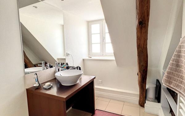 Appartement à vendre    2 pièces • 47,80 m2 Tours