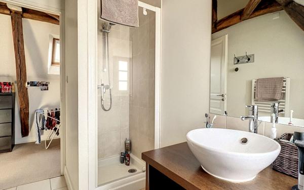 Appartement à vendre    2 pièces • 47,80 m2 Tours