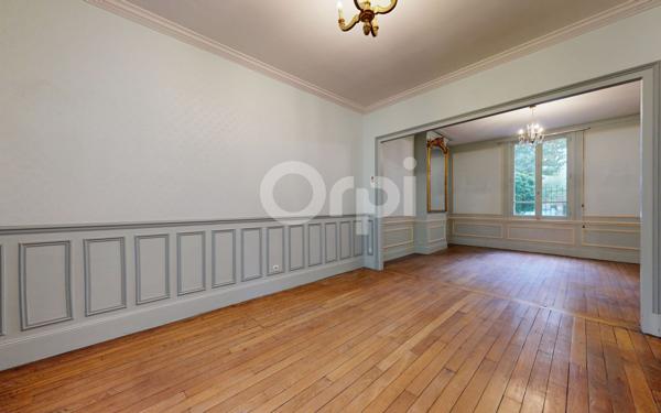 Maison à vendre    7 pièces • 210 m2 Soissons