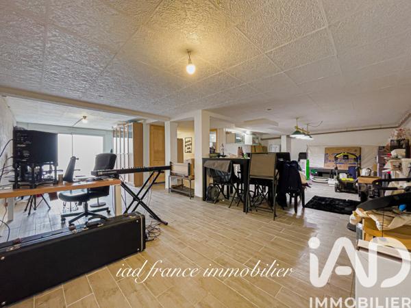 Maison à vendre 5 pièces 118 m² Ecquevilly