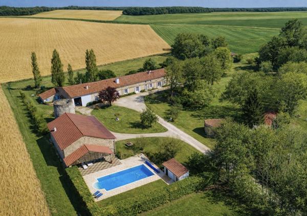 Maison à vendre à Villefagnan (16240) - Charente