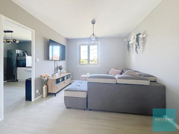 Maison Feurs 4 pièce(s) 85 m2 terrain arboré et clos de 748m2