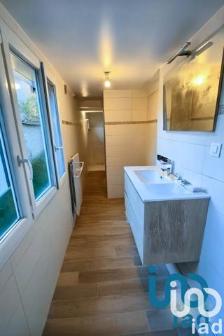 Maison de ville 2 pièces de 48 m² à Villeneuve-sur-Yonne (89500)