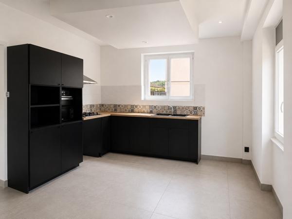 Maison à vendre 299 000 € Vaulx-Milieu 5 p 161 m² DPE D