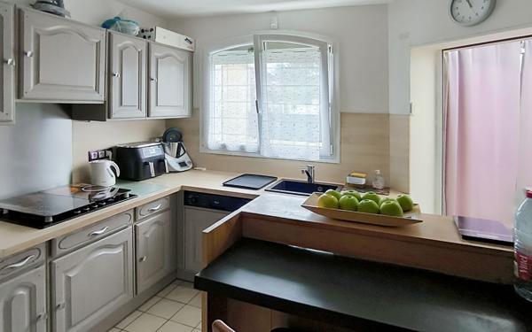 Maison à vendre    7 pièces •  Savigny-le-Temple