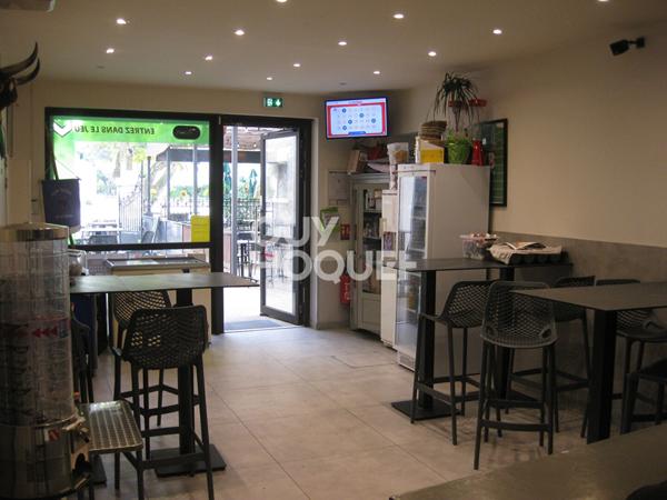 BOULBON :Ensemble immobilier sur une parcelle de 588 m2