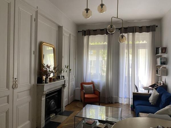 Appartement à louer 1 130 € CC Lyon 3 p 59 m² DPE D