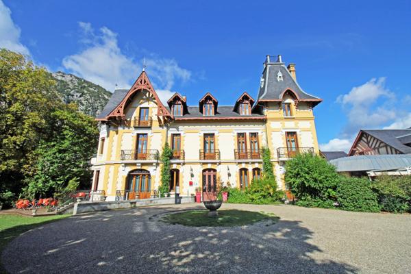 Commerce à vendre à Tarascon-sur-Ariège (09400) - Ariège