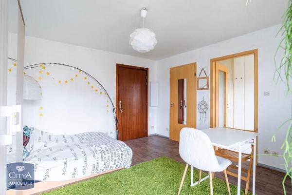 Appartement à louer 1 pièce 24.35m²