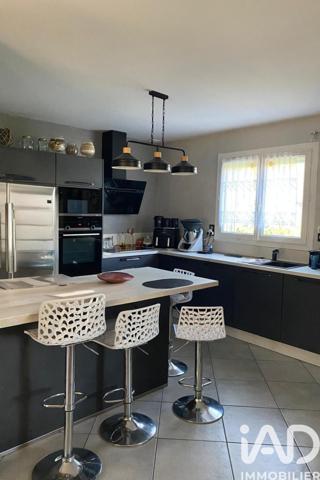 Maison à vendre 5 pièces 140 m² Saint-Jean-de-Muzols