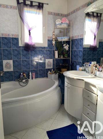 Maison à vendre 5 pièces 140 m² Saint-Jean-de-Muzols