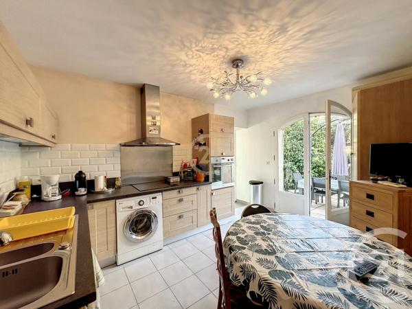 maison à vendre  6 pièces - 238,10 m2 GRASSE - 06