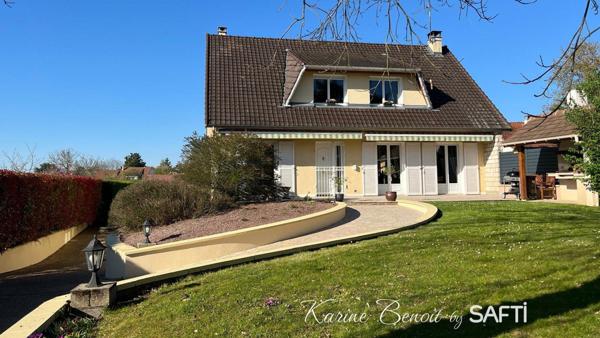 Maison traditionnelle, offrant un cadre de vie idyllique àla campagne et proche des commodités