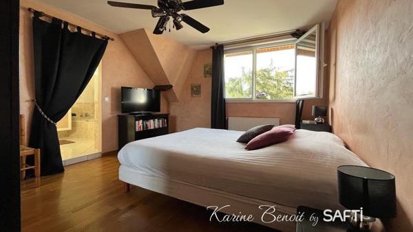 Maison traditionnelle, offrant un cadre de vie idyllique àla campagne et proche des commodités