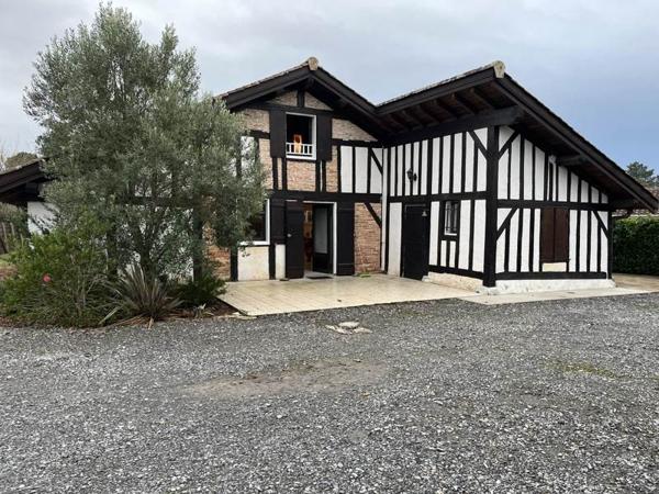 Maison à vendre |  Ychoux |  6 pièces | 160 m²