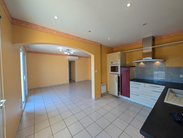 Althen-des-Paluds (84210) Maison de plain pieds ALTHEN DES PALUDS