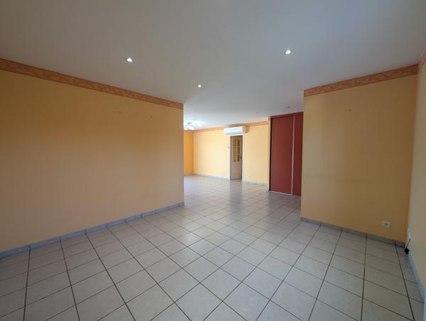 Althen-des-Paluds (84210) Maison de plain pieds ALTHEN DES PALUDS