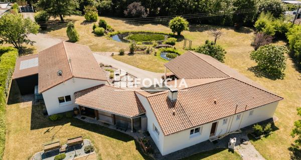 À vendre Maison 7 pièces 150 m² - La Roche-sur-yon 85000