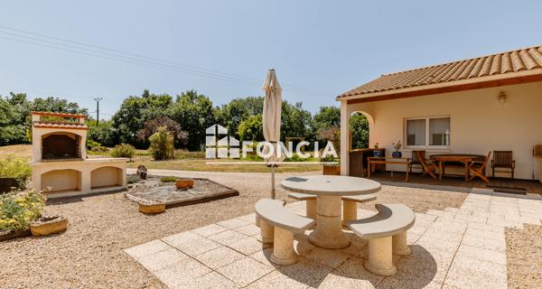 À vendre Maison 7 pièces 150 m² - La Roche-sur-yon 85000
