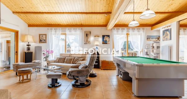 À vendre Maison 7 pièces 150 m² - La Roche-sur-yon 85000