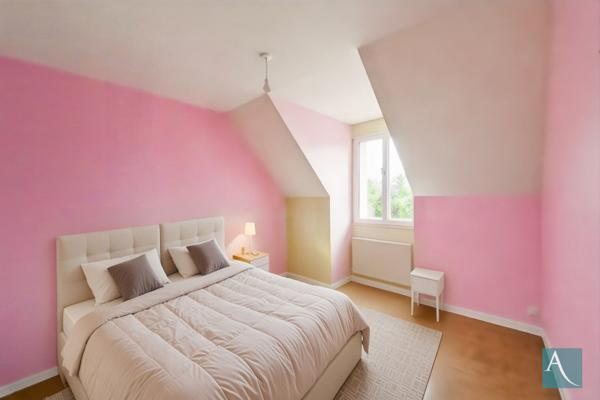 Maison à Ollainville 5 pièces 117 m2 avec 3 chambres et garage