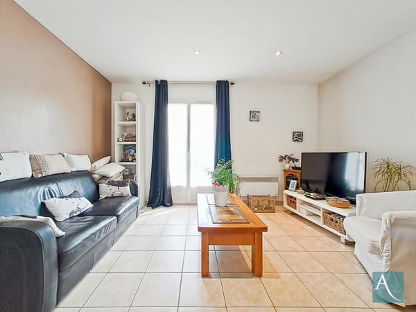 Maison à Ollainville 5 pièces 117 m2 avec 3 chambres et garage