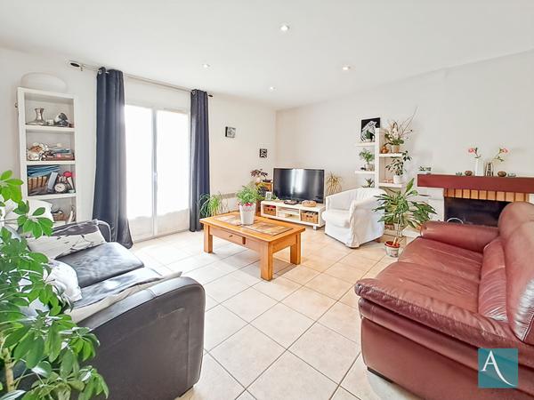 Maison à Ollainville 5 pièces 117 m2 avec 3 chambres et garage