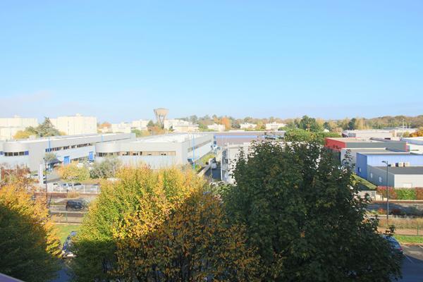 Appartement 3 pièces avec terrasse et parking