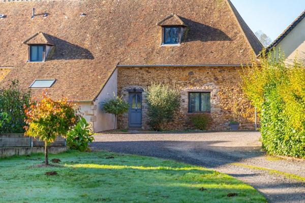 Maison à SAVIGNE-L'EVEQUE, 72460 - 6 pièces 224m²